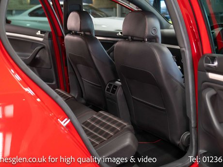 Volkswagen Golf 2.0 Golf GTi Edition 30 230 5dr 15
