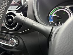 Nissan Juke 1.6 Tekna+ SUV 5dr Petrol Hybrid Auto Euro 6 (143 ps) 37