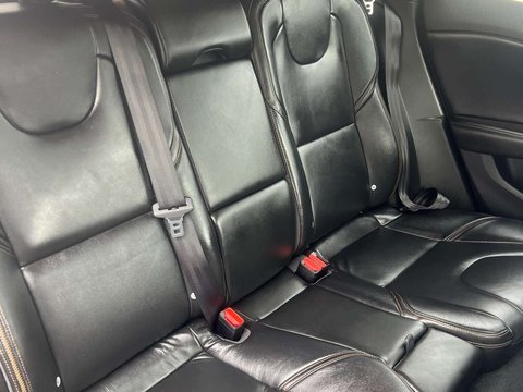 Volvo V40 2.0 V40 Cross Country Professional D3 5dr 20