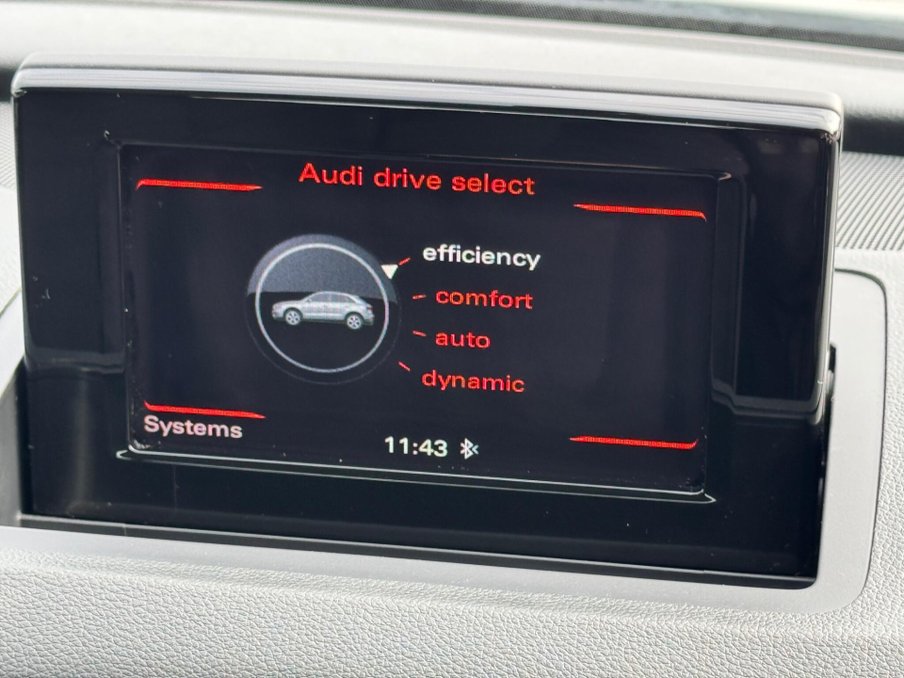 2018 Audi Q3 — image 22