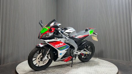 Aprilia RS RS4 2017 SPORTS BIKE 125CC PROJECT SPARES OR REPAIR 6