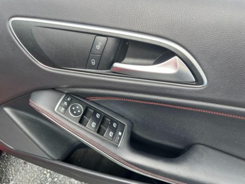 Mercedes-Benz A Class 1.6 A200 AMG Sport Euro 6 (s/s) 5dr 43