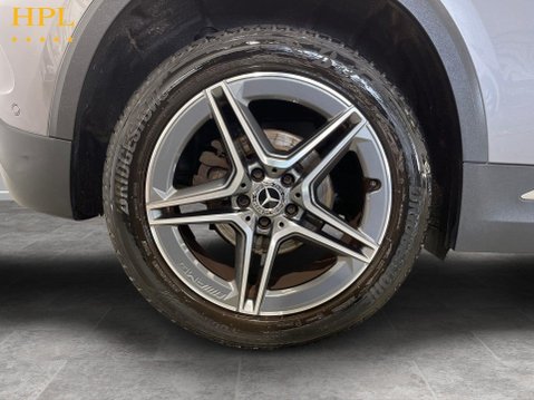 Mercedes-Benz GLA 1.3 GLA200 AMG Line (Premium) SUV 5dr Petrol 7G-DCT Euro 6 (s/s) (163 ps) 2 10