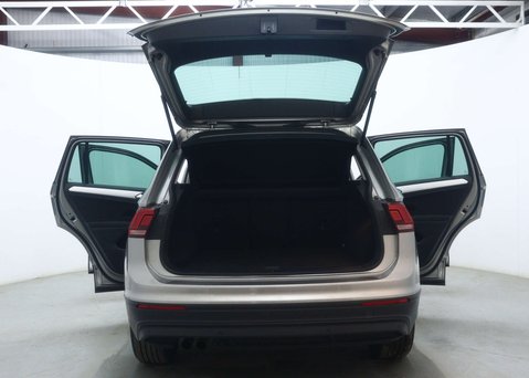 Volkswagen Tiguan 1.4 TSI SE Navigation SUV 5dr Petrol Manual Euro 6 (s/s) (150 ps) 59