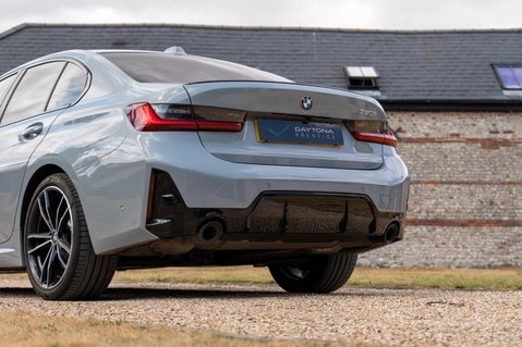 BMW 3 Series 2.0 320i M Sport Auto Euro 6 (s/s) 4dr 15