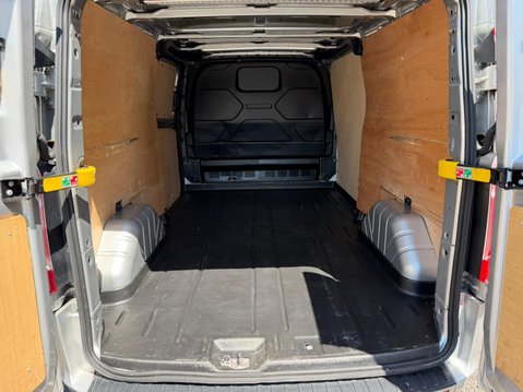 Ford Transit Custom 300 LIMITED P/V ECOBLUE 21