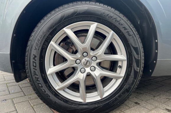 Volvo XC60 D4 MOMENTUM AWD AUTO 13