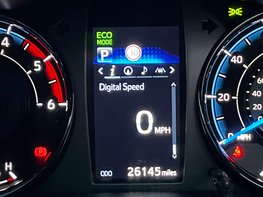 Toyota Hilux 2.8 HI-Luxury Invincible X D-4D 4WD Double Cab Auto 4WD 5dr 24