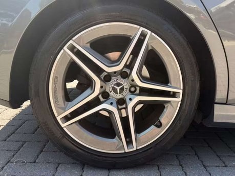 Mercedes-Benz A Class 1.3 A180 AMG Line (Executive) Hatchback 5dr Petrol 7G-DCT Euro 6 (s/s) (136 10