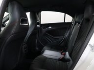 Mercedes-Benz A Class A 200 D AMG LINE PREMIUM 41