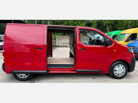 Citroen Dispatch 1.6 BlueHDi 1000 X M Panel Van 6dr Diesel Manual FWD 2 Euro 6 (95 ps) 13