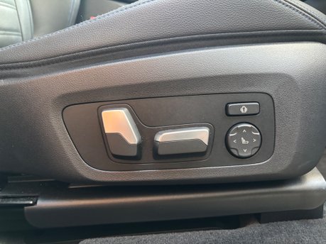 BMW Ix3 80kWh M Sport Pro SUV 5dr Electric Auto (286 ps) 28