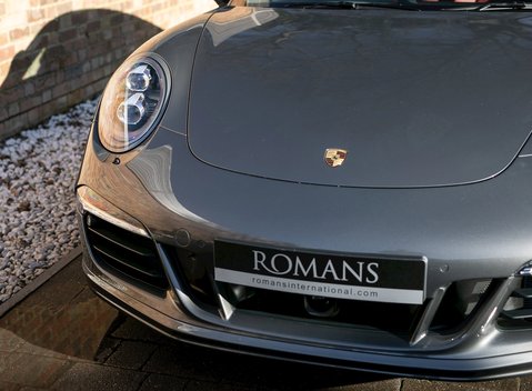 Porsche 911 (991) Carrera GTS 24