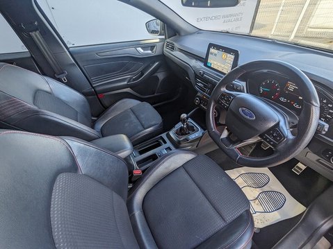 Ford Focus ST-LINE X 12