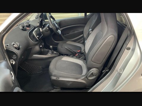 Smart Fortwo Coupe 17.6kWh Pulse Premium Auto 2dr (22kW Charger) 2
