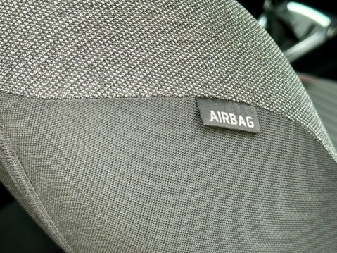 Peugeot 208 PURETECH ACTIVE PREMIUM S/S 50