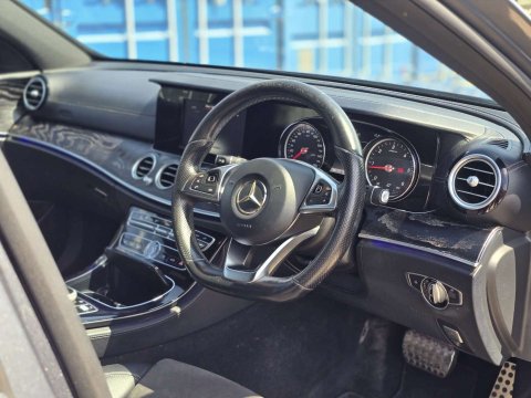 2017 Mercedes-Benz E-Class thumbnail 19