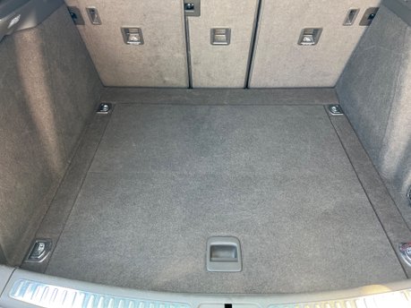 Porsche Macan 3.0 TD V6 S SUV 5dr Diesel PDK 4WD Euro 6 (s/s) (258 ps) 20