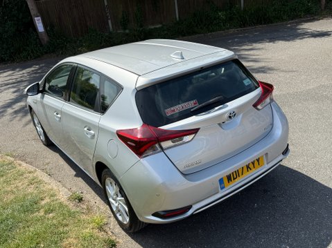 Toyota Auris VVT-I HYBRID BUSINESS EDITION TSS 43