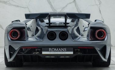 Ford GT Carbon Series 11
