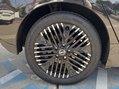 Nissan LEAF N-Connecta 4