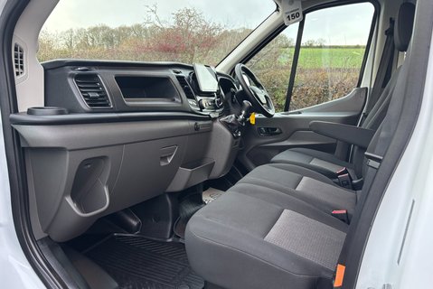 Ford Transit 350 Rwd L2 H2 130 ps Panel Van - Air Con / Rear Sensors 17