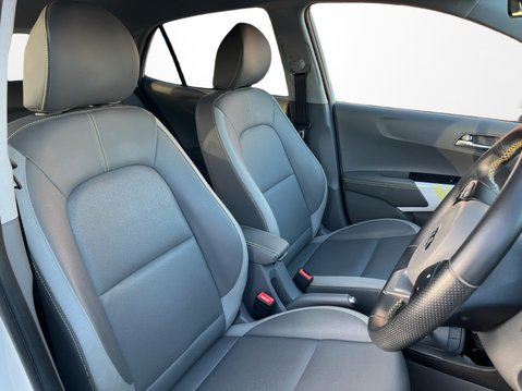 Kia Picanto 1.25 X-Line 5dr Auto 12