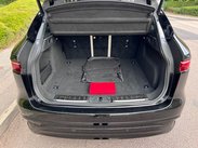 Jaguar F-Pace 2.0 D200 MHEV R-Dynamic Black Auto AWD Euro 6 (s/s) 5dr 44
