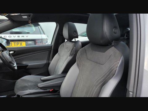 Volkswagen Id.5 Pro Performance 77kWh Style Auto 5dr 18