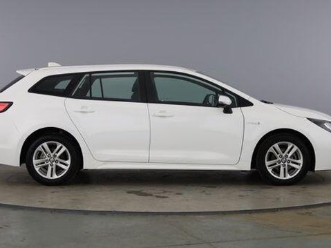 Suzuki Swace MOTION 4