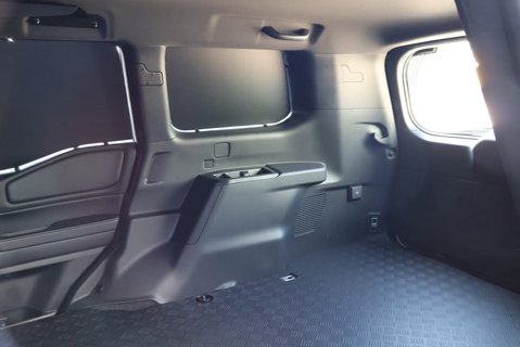 Toyota Land Cruiser 2026  COMMERCIAL styled by seeker   ASK ABOUT REAR SEAT CONVERSION  13