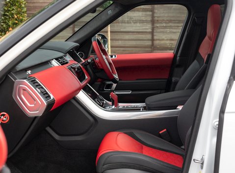 Land Rover Range Rover Sport 5.0 SVR 16
