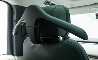 Land Rover Range Rover P440e SE 14