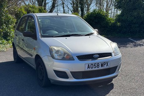 Ford Fiesta 1.25 Style Climate Hatchback 5dr Petrol Manual (142 g/km, 74 bhp) 1