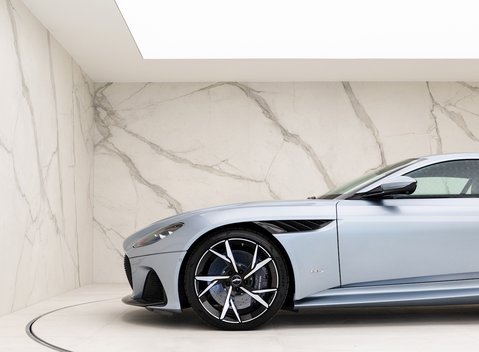 Aston Martin DBS Superleggera 20