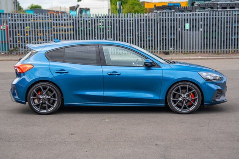 Ford Focus 2.3 Focus ST 5dr 8