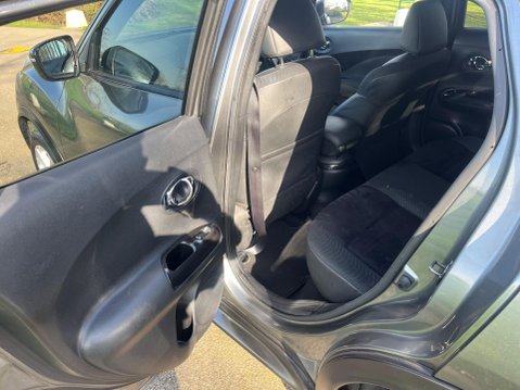 Nissan Juke 1.6 N-Connecta XTRON Euro 6 5dr 31