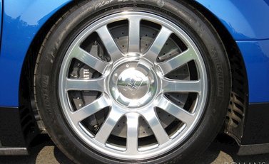 Bugatti Veyron 16.4 3