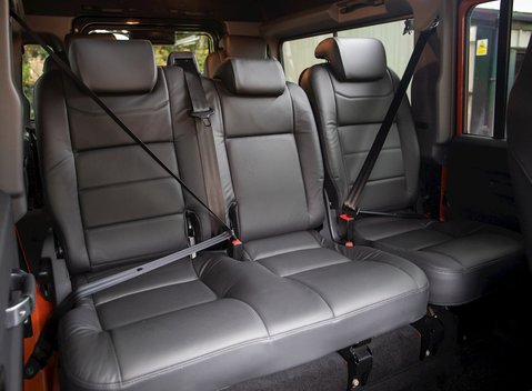 Land Rover Defender 110 Adventure Edition 13