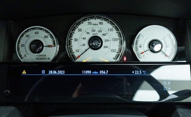 Rolls-Royce Wraith Black Badge 13