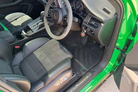 Porsche Macan 2.9T V6 GTS PDK 4WD Euro 6 (s/s) 5dr 18