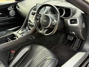Aston Martin DB11 V8 38