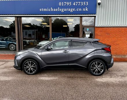 Toyota C-HR 2.0 C-HR Excel HEV CVT 5dr 11