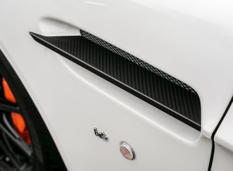 Aston Martin V12 Vantage AMR 29