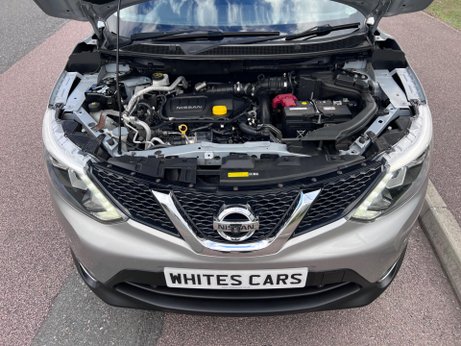 Nissan Qashqai 1.6 dCi Tekna 2WD Euro 6 (s/s) 5dr 35