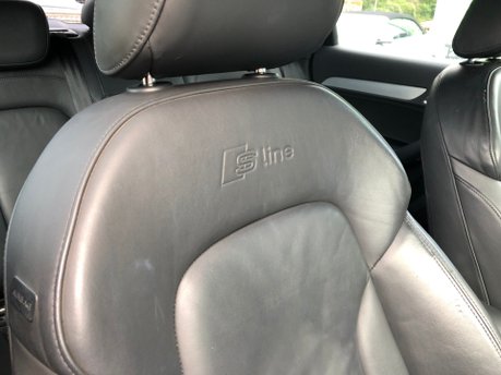 Audi Q3 2.0 PETROL TFSI QUATTRO S LINE MANUAL WITH FULL SERVICE HISTORY 14