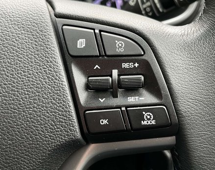 Hyundai TUCSON 1.6 Tucson SE Nav GDi 2WD 5dr 53