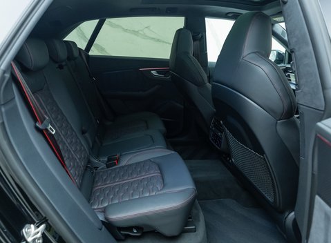 Audi RS Q8 VORSPRUNG 18