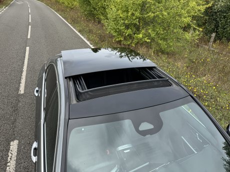 Mercedes-Benz C Class C200 AMG Line Premium Plus MHEV Auto Petrol PAN ROOF/MEMORY SEATS/HEADS UP 43