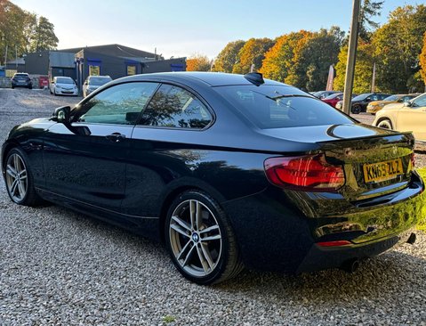 BMW 2 Series 3.0 M240i Auto 2dr 8